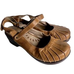 Portlandia‎ Mary Jane Sling Back Clogs